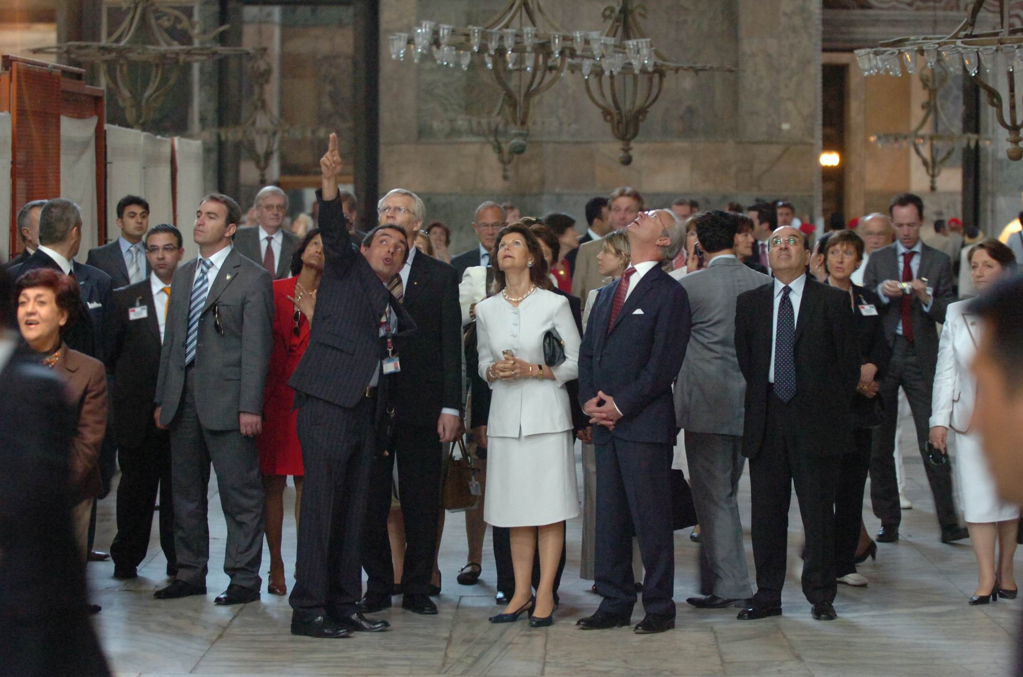 Serhat Paktas is guiding to His Majesties Swedish King Carl XVI Gustaf and Queen Silvia in Istanbul